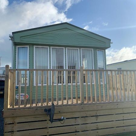 Immaculate 2-Bed Lodge In Monreith Нютън Стюарт Екстериор снимка