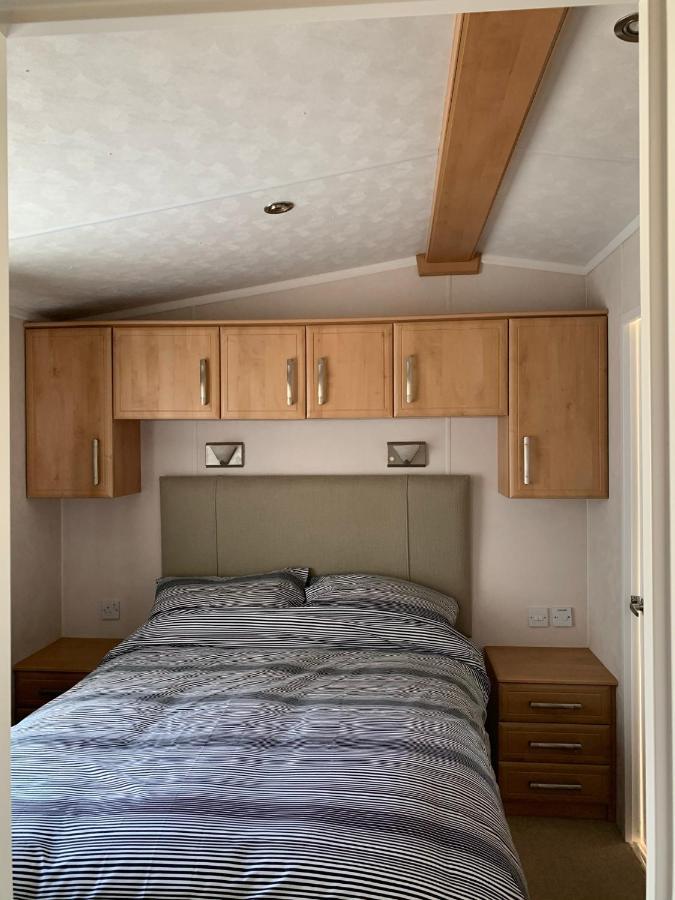 Immaculate 2-Bed Lodge In Monreith Нютън Стюарт Екстериор снимка